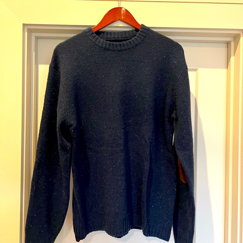 Mens large sweater with elbow patches